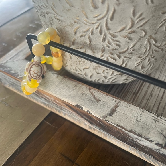 ⭐️ $5 Bundle Add On ⭐️ - Picture 3 of 4